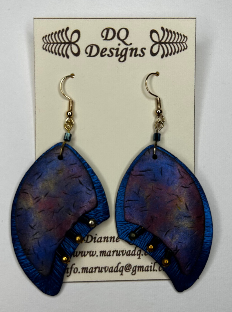 Earrings "EP-84 Bl/Red" by Dianne Hayes Quarles