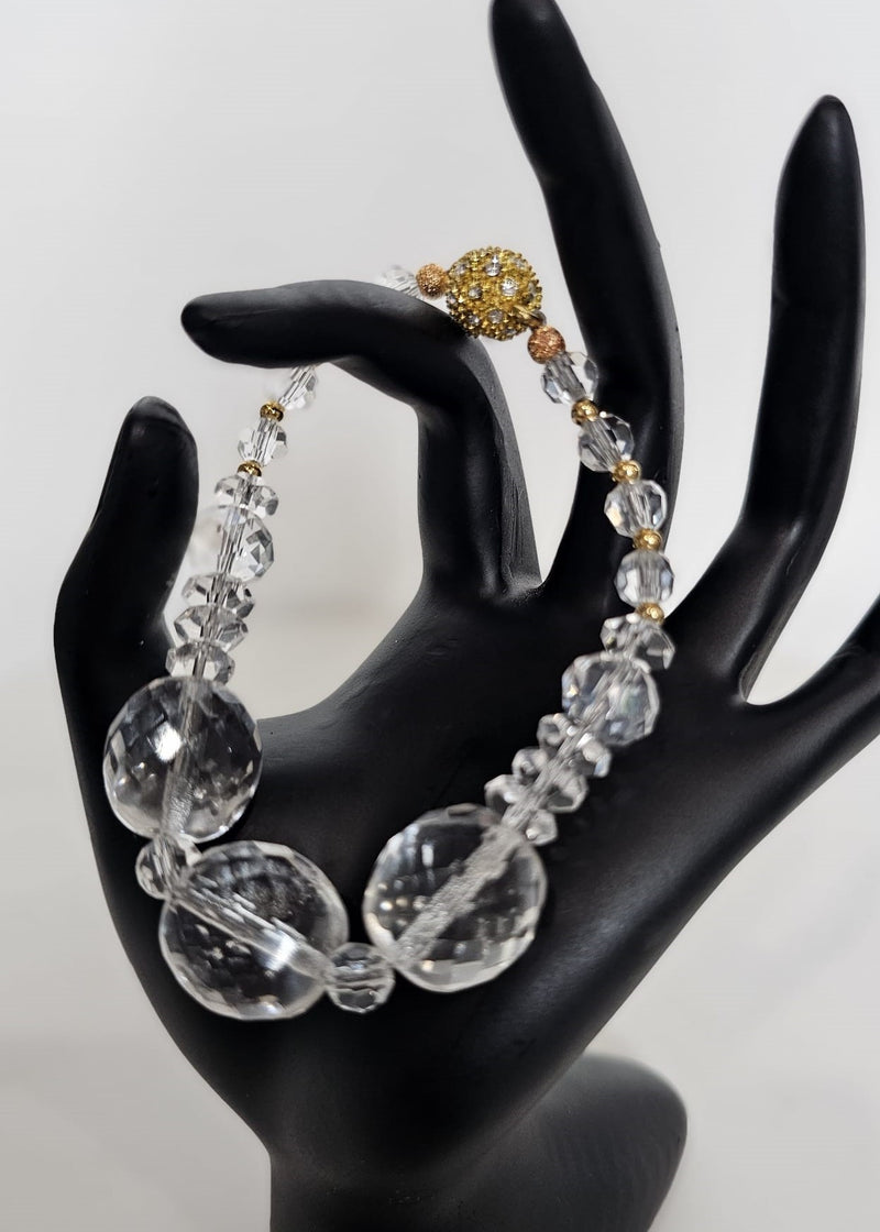 "Natural Clear Quartz Crystal Bracelet" by Tonnie&